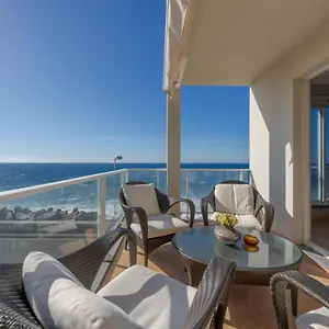 Charming On The Beach Apartment
